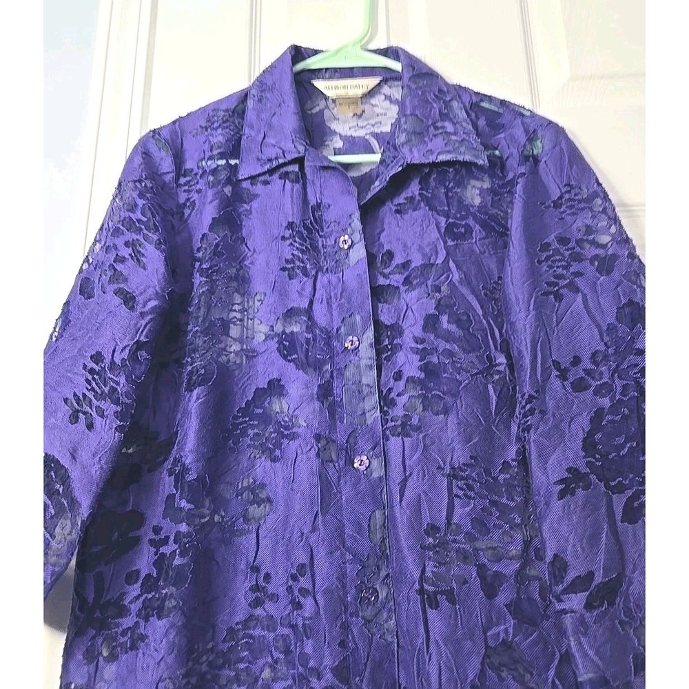Alfred Daley 3/4 Sleeve Button Down Blouse Size 8 Purple - Picture 2 of 5